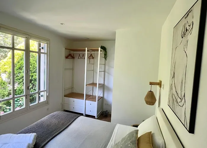 La Casa De La Brujita With Ac License Ess02999 Apartamento